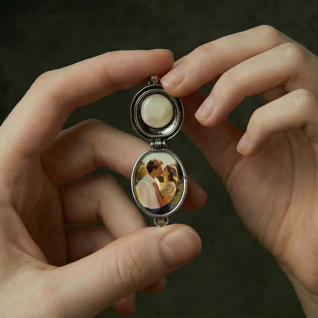 The Gaze ¡¤ Keepsake Locket