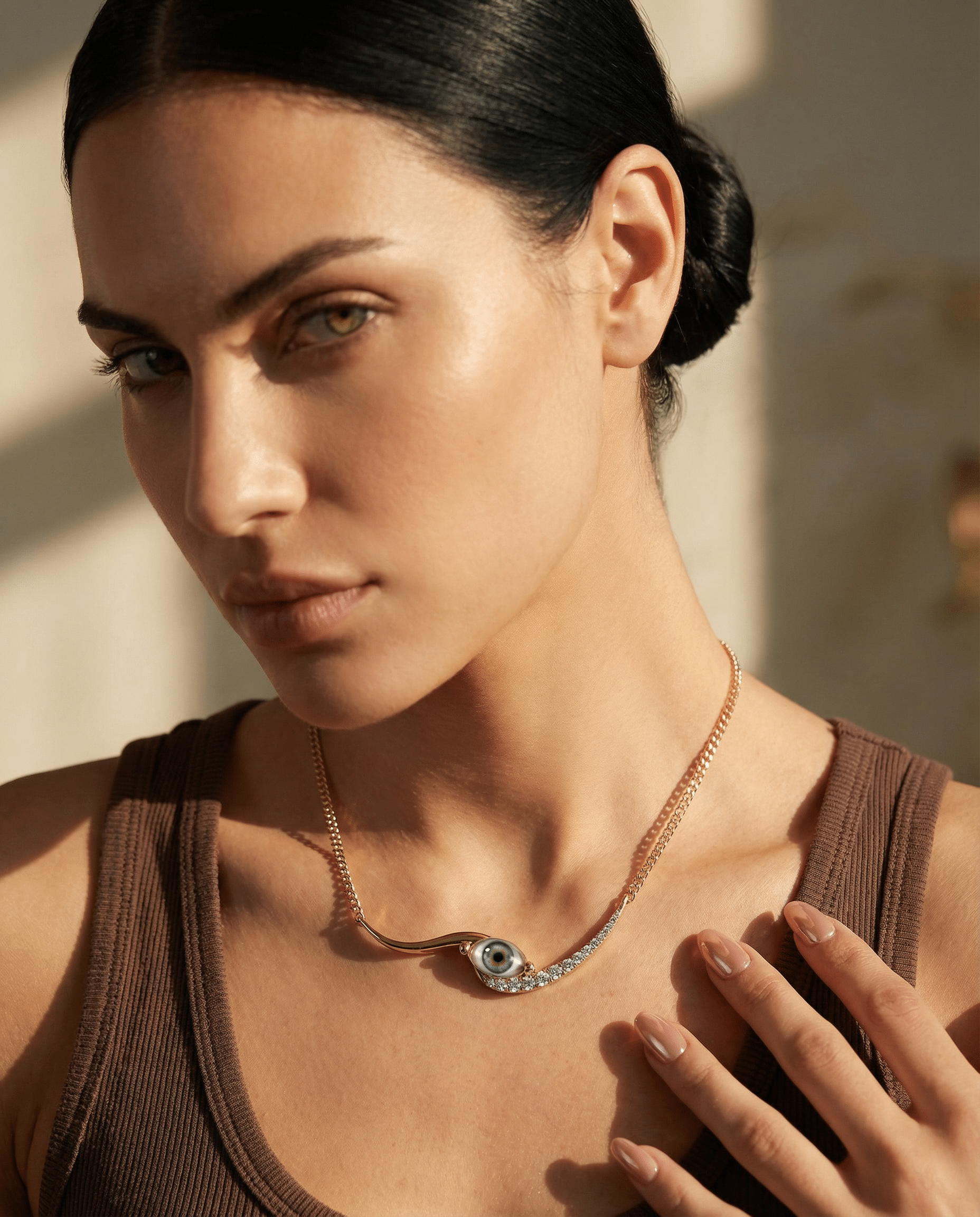 Vowline Eye Necklace
