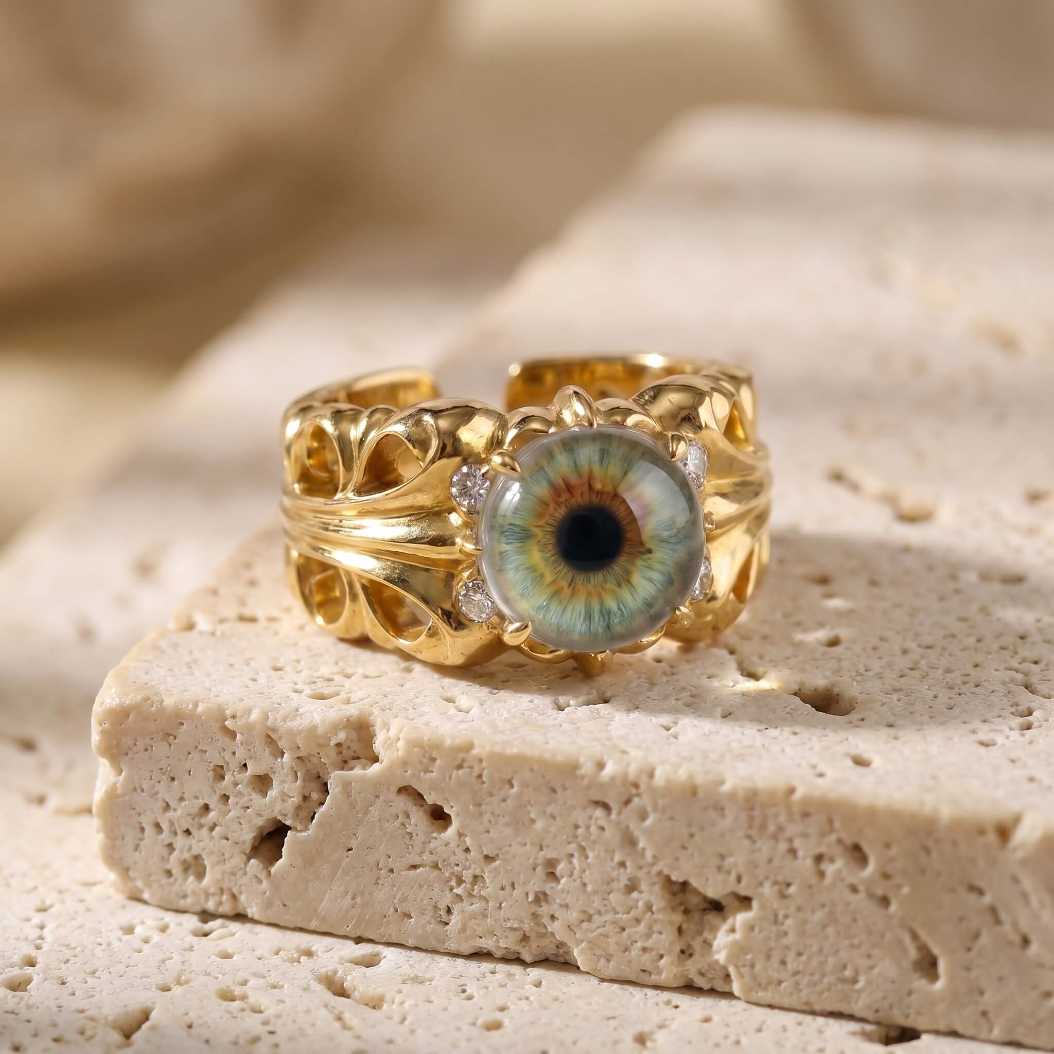 Solvane Ring - Gold