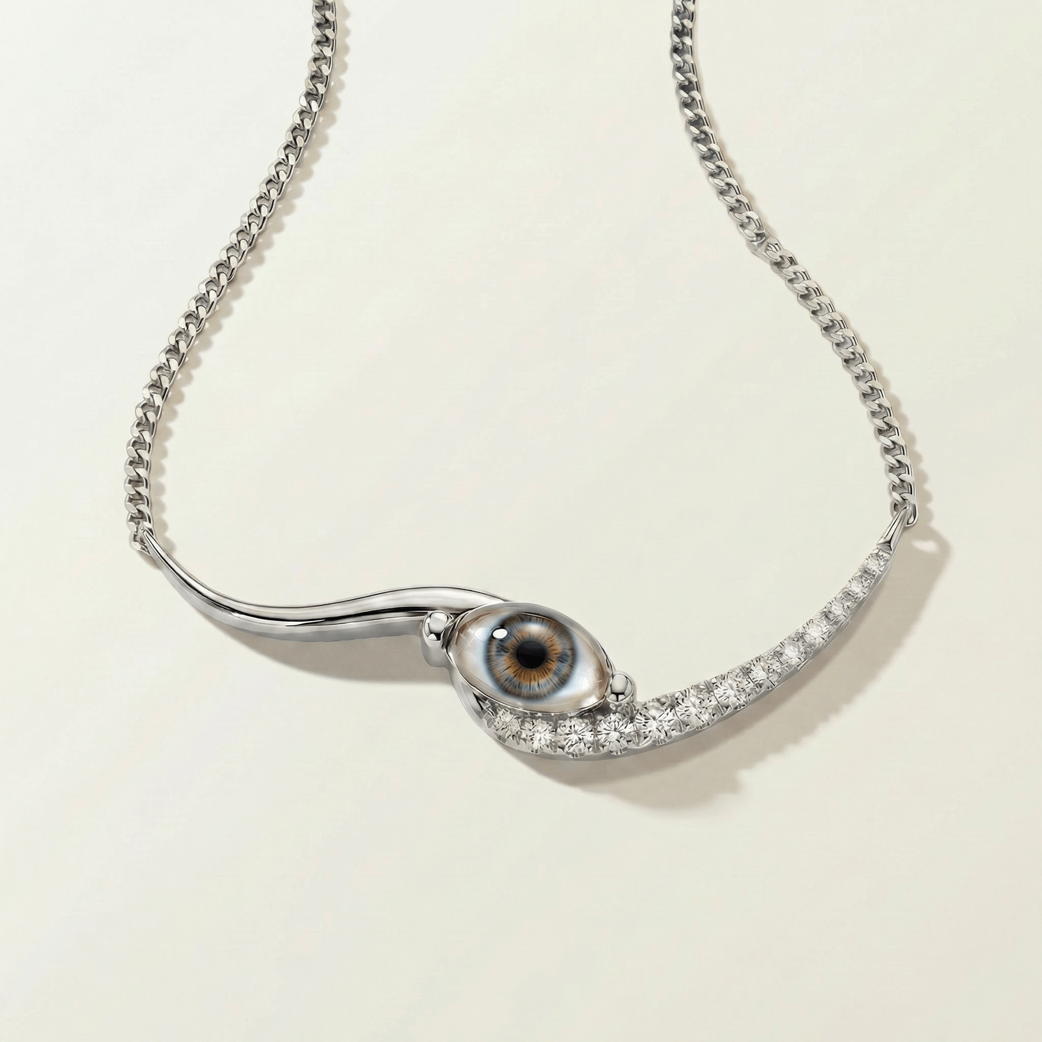 Vowline Eye Necklace